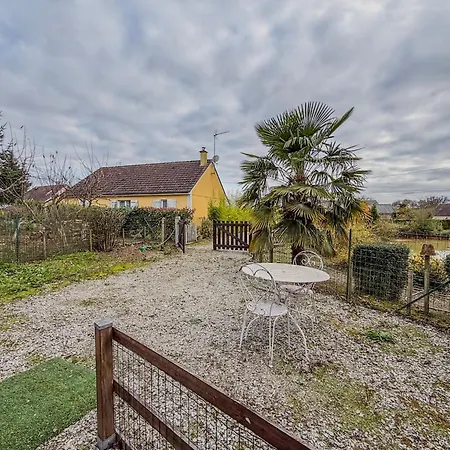 Petit Ideal A La Campagne Avec Parking