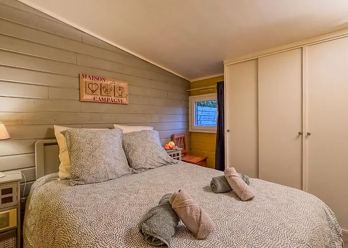 Petit Ideal A La Campagne Avec Parking 度假居