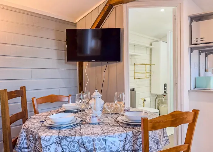 度假居 Petit Ideal A La Campagne Avec Parking Auguaise