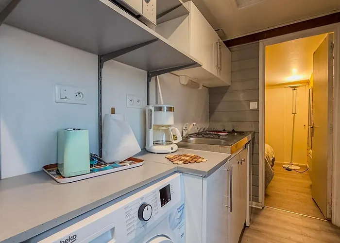 Petit Ideal A La Campagne Avec Parking Auguaise