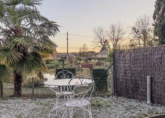 Petit Ideal A La Campagne Avec Parking 度假居 *